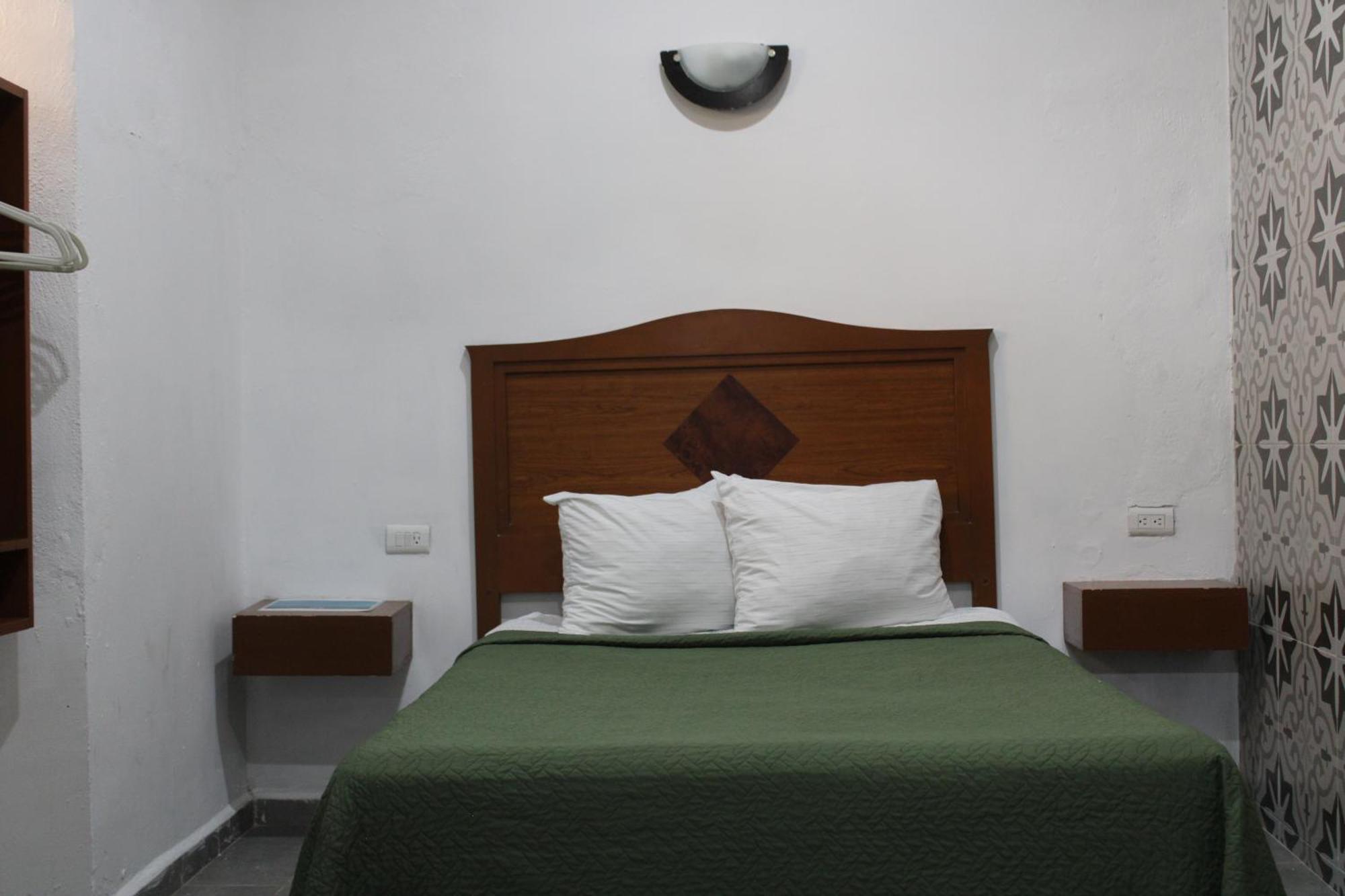 Hotel Guaranducha Inn Campeche Habitación foto