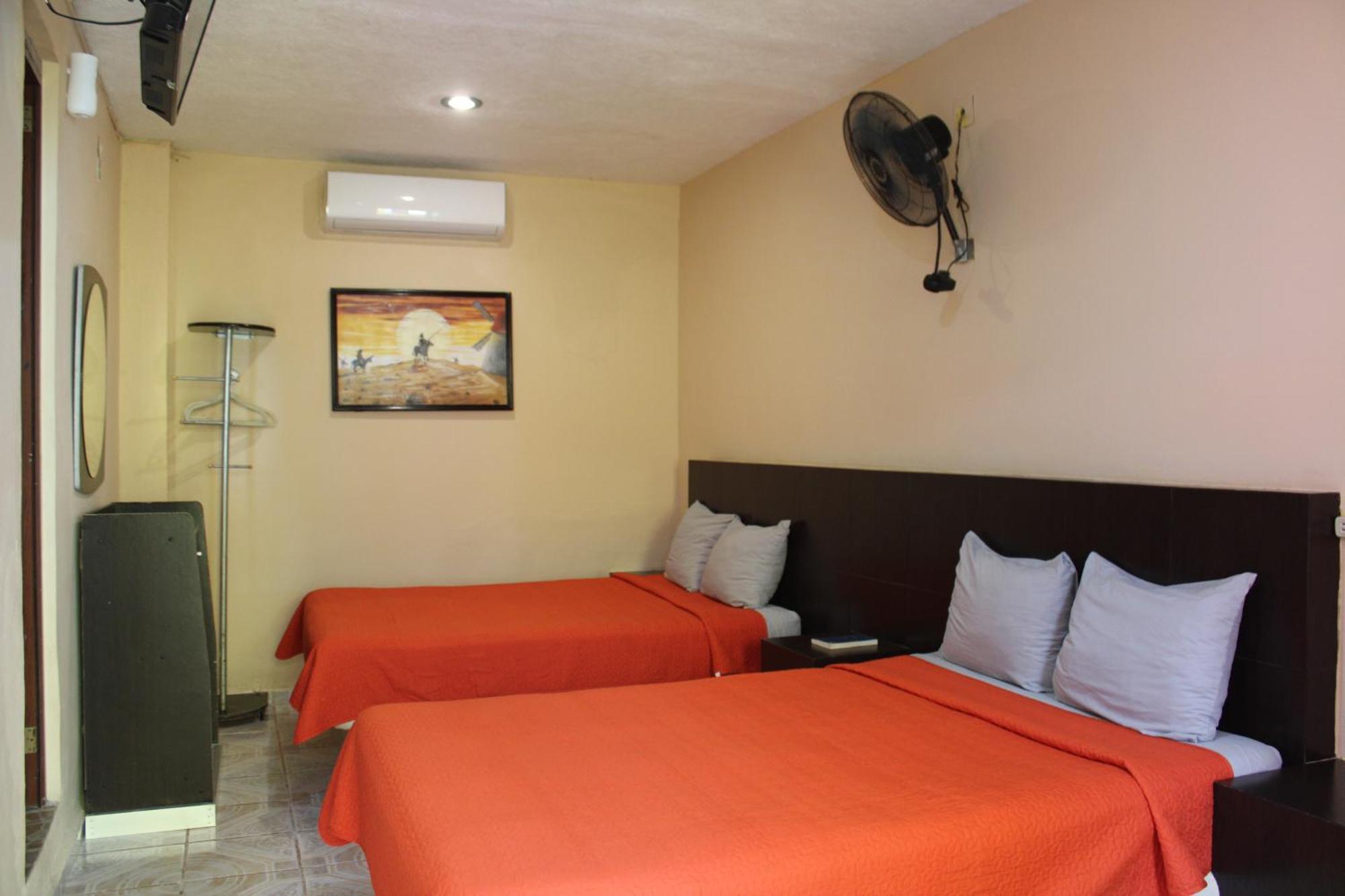 Hotel Guaranducha Inn Campeche Habitación foto